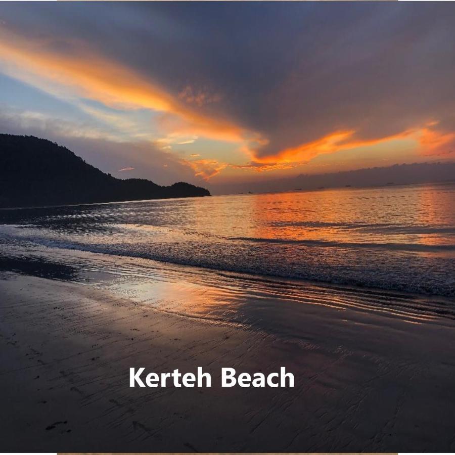 Kerteh Apartment エクステリア 写真